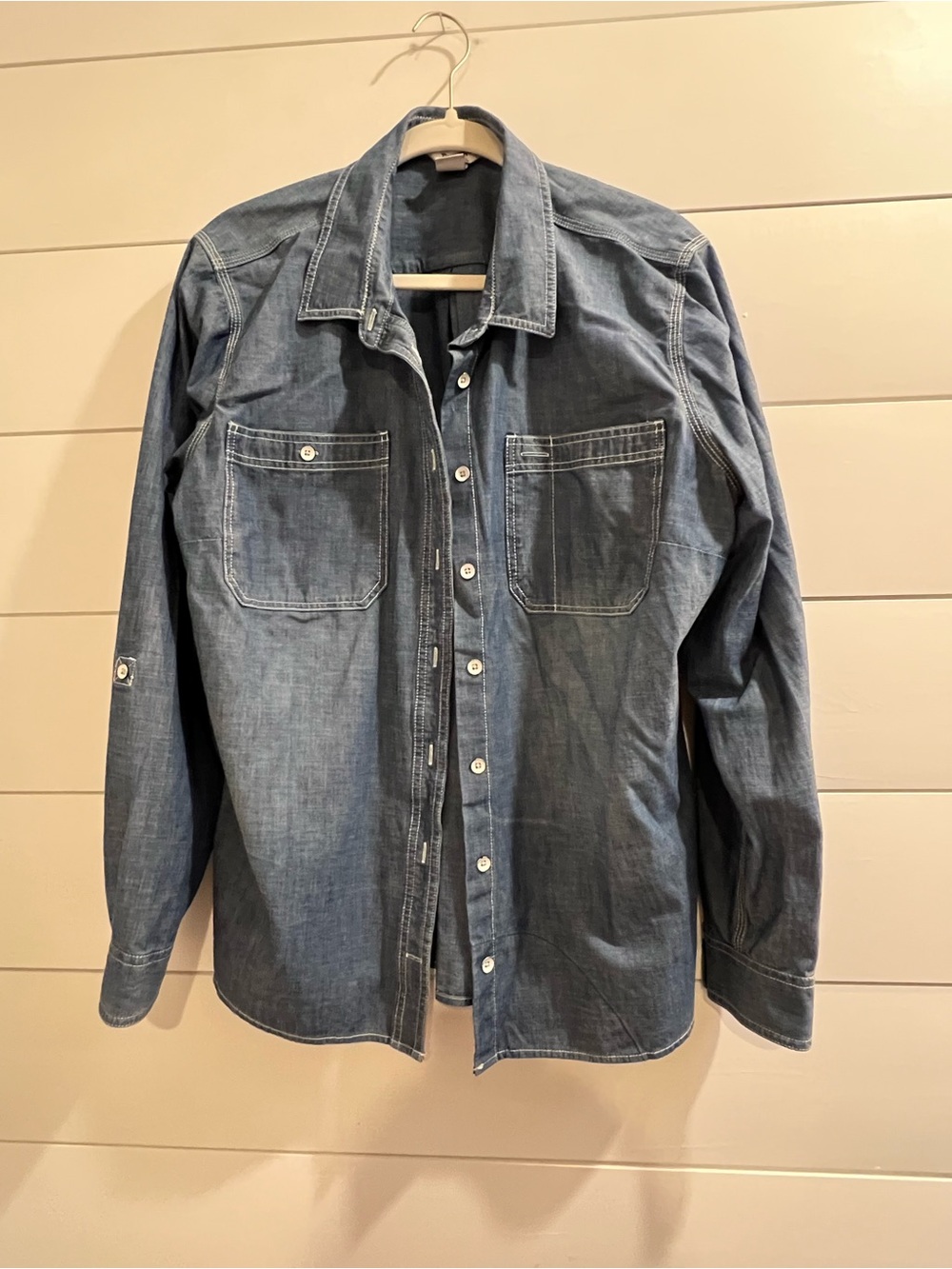 Duluth Trading Co Blue Denim Button-Down Work Shirt